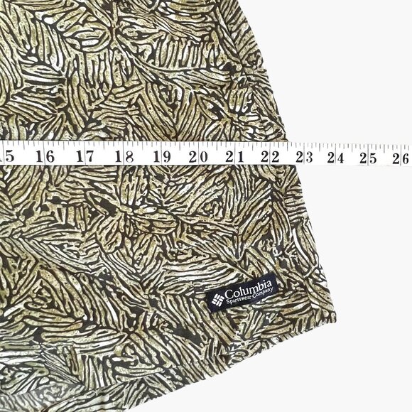 Columbia Women's Nylon Polyester Blend Elastic Waist Shorts w/ Belt Size M EUC! - Picture 10 of 12